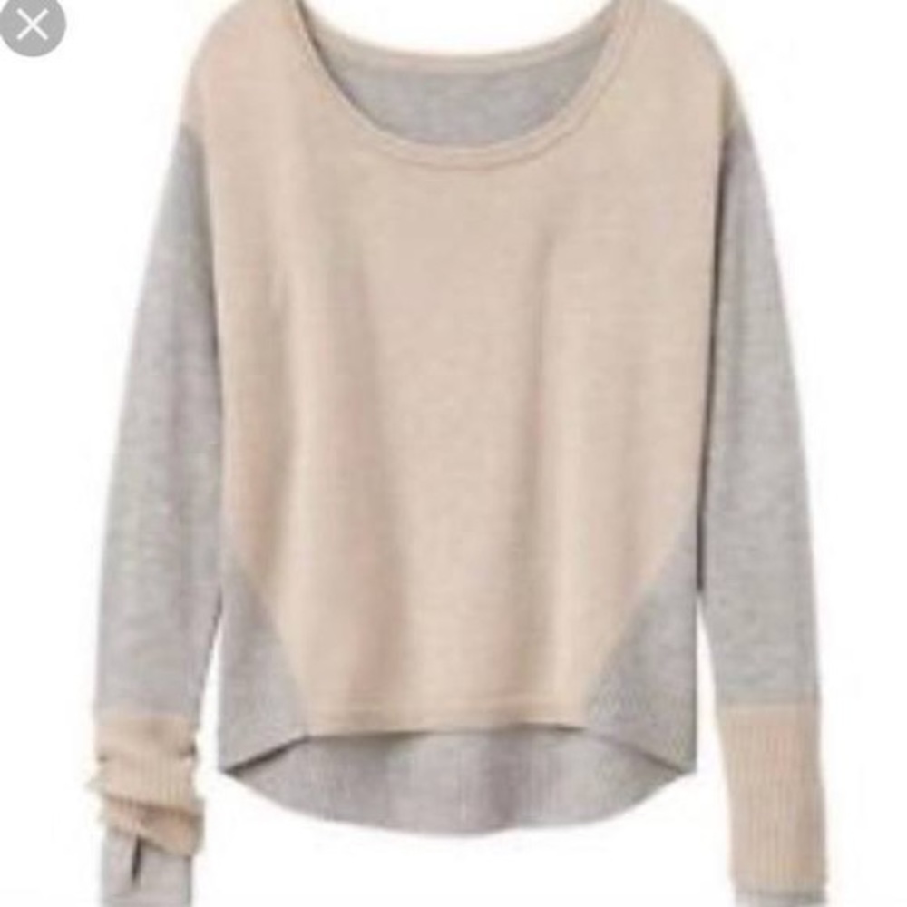 Athleta Large Wool knit town tone grey sweater